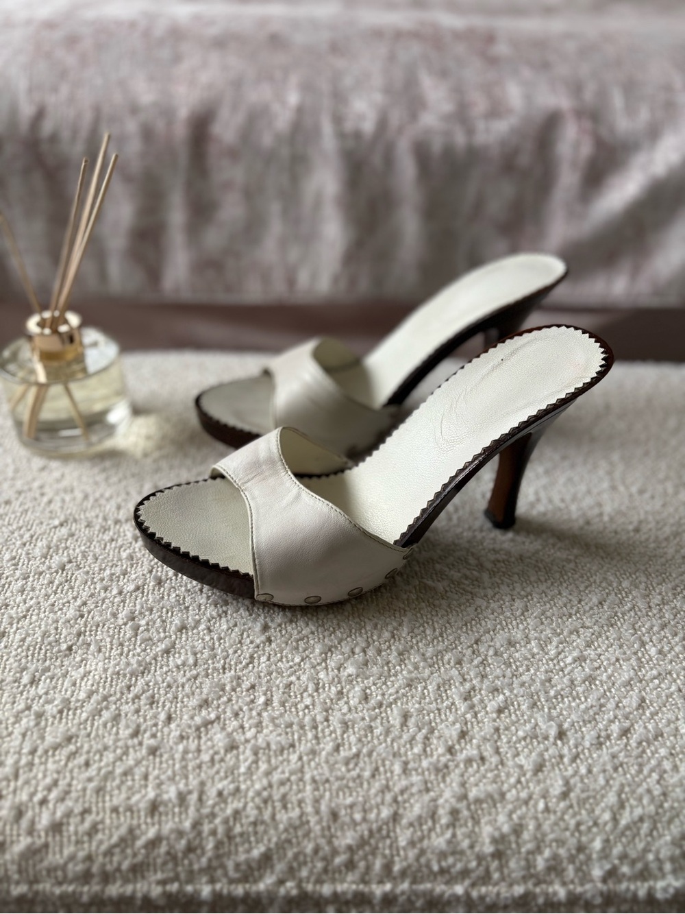Women's Cream Open-Toe Heeled Mules